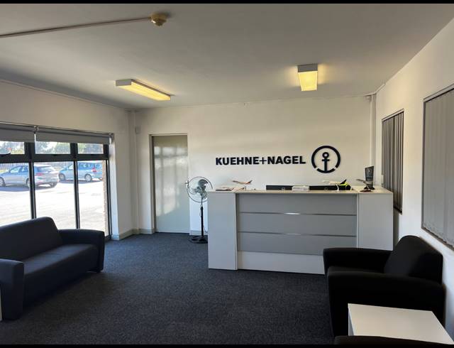 732M² WAREHOUSE TO LET IN AIRPORT INDUSTRIA